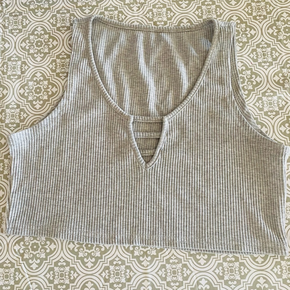 Shein grey crop top in excellent condition